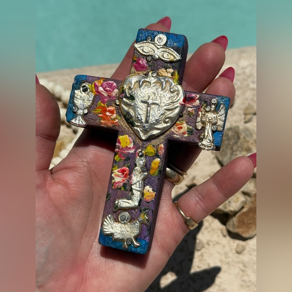 Milagros Silver Metal Charm Spanish Folk Art Painted Wood Cross-Violet - Picture 6 of 7